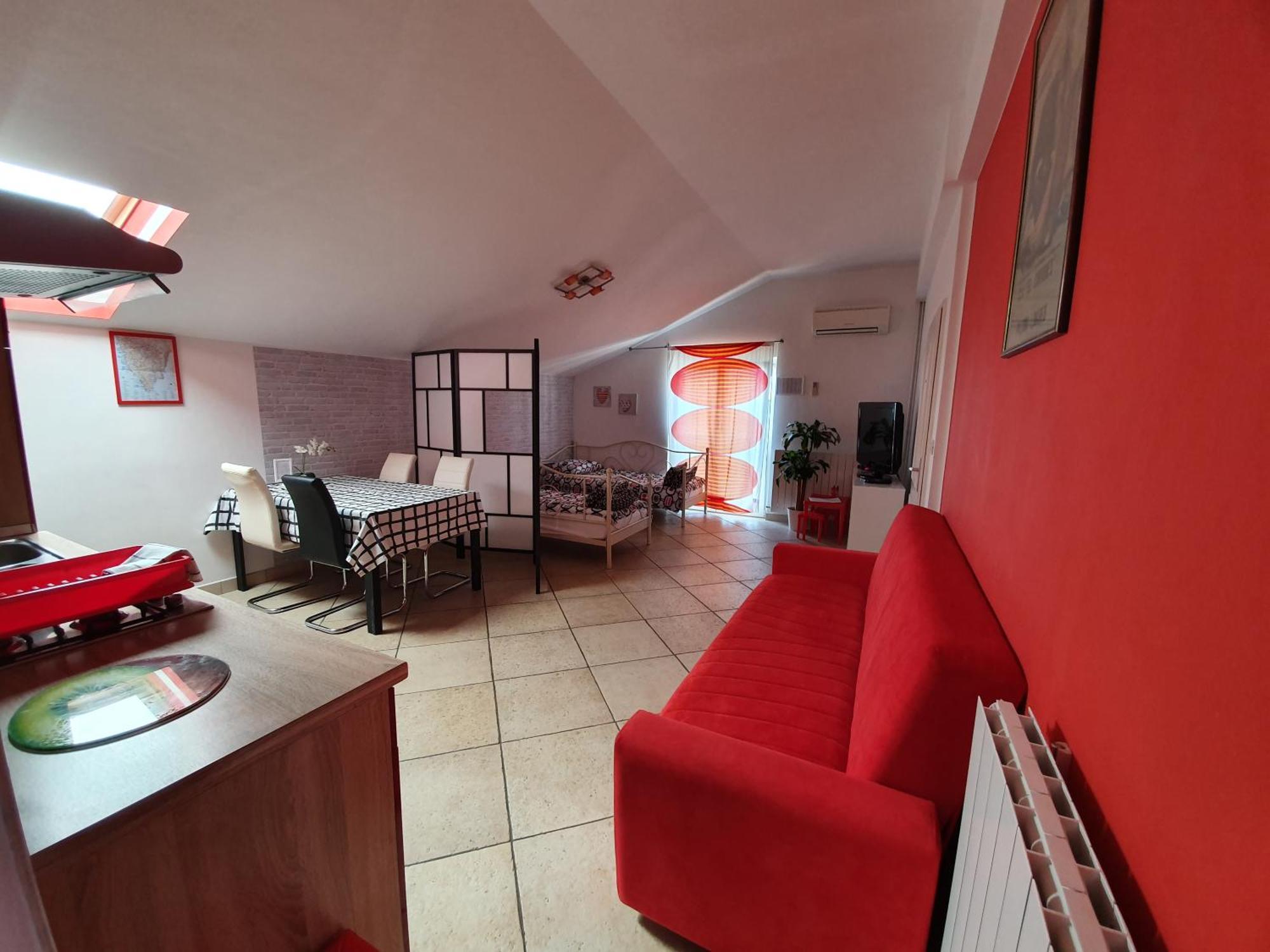 Trbovic Apartments Peaceful Stay With Free Parking, Pet-Friendly, And Bike Storage In אומאג מראה חיצוני תמונה