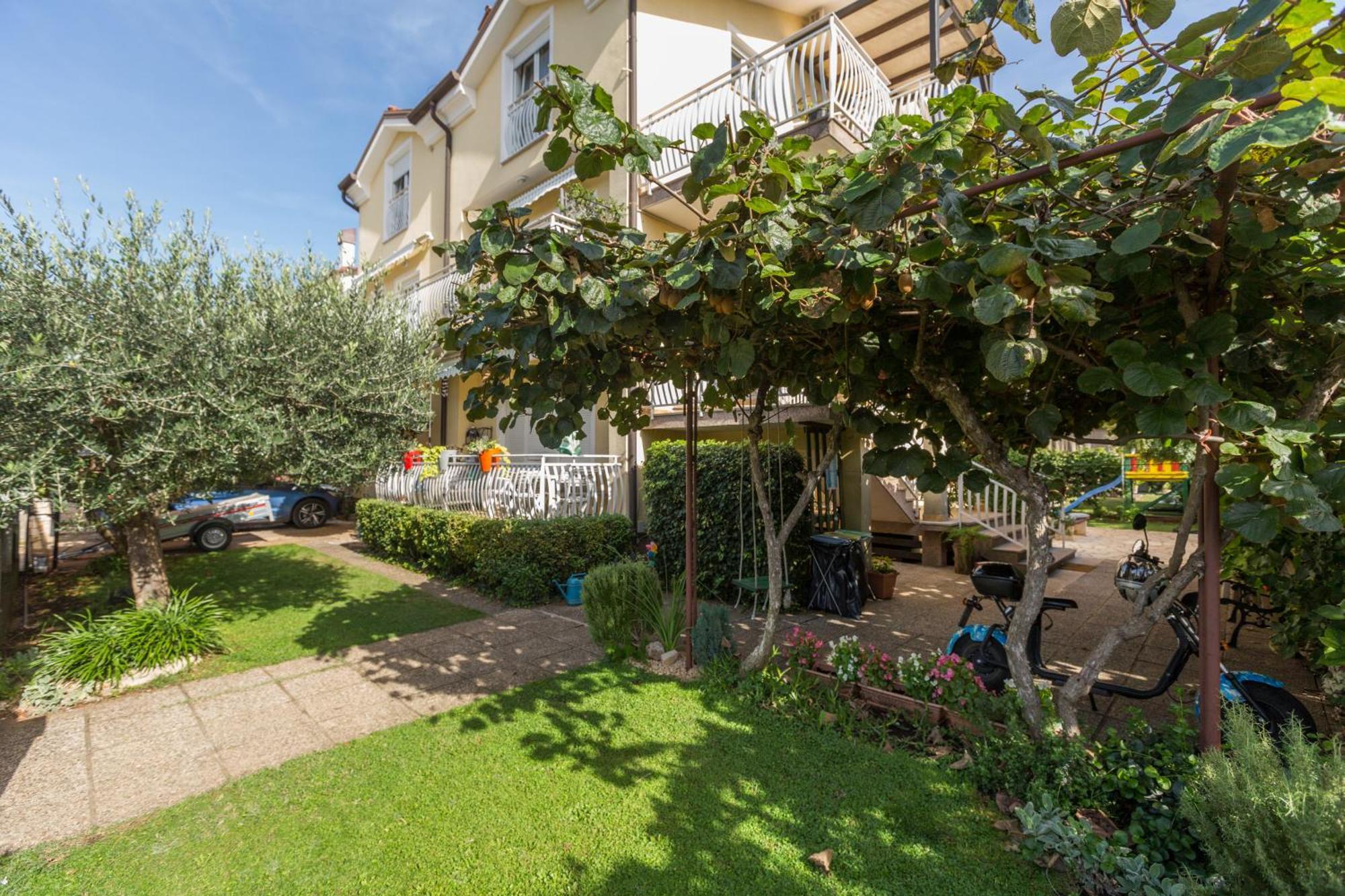Trbovic Apartments Peaceful Stay With Free Parking, Pet-Friendly, And Bike Storage In אומאג מראה חיצוני תמונה
