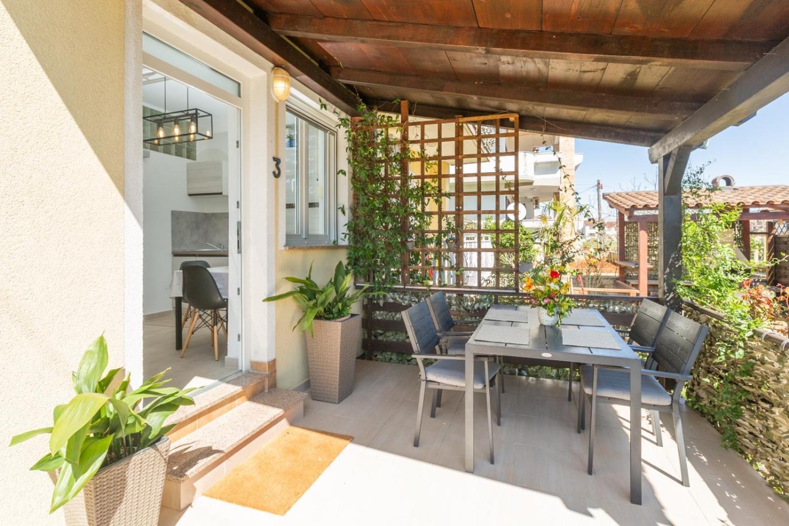 Trbovic Apartments Peaceful Stay With Free Parking, Pet-Friendly, And Bike Storage In אומאג מראה חיצוני תמונה