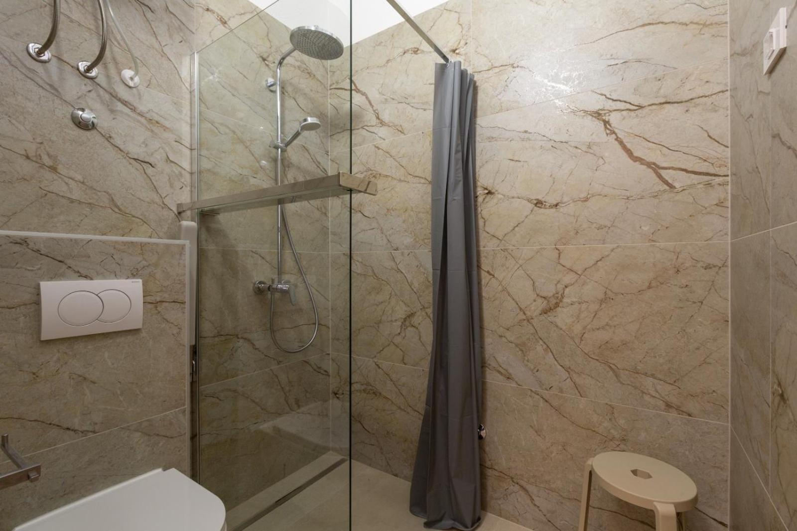 Trbovic Apartments Peaceful Stay With Free Parking, Pet-Friendly, And Bike Storage In אומאג מראה חיצוני תמונה