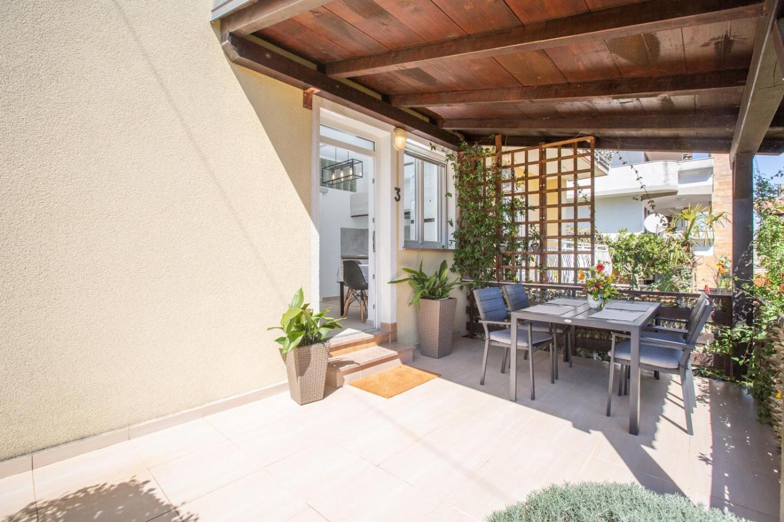 Trbovic Apartments Peaceful Stay With Free Parking, Pet-Friendly, And Bike Storage In אומאג מראה חיצוני תמונה